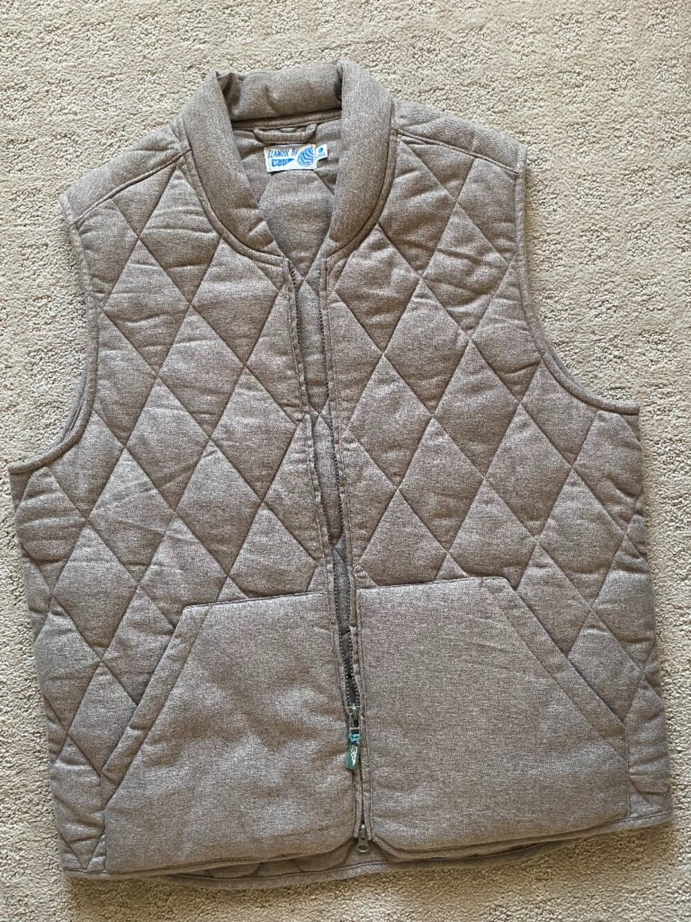 Wellen Huckberry Seawool Bubble Vest Large Tan Sustainable Quilted